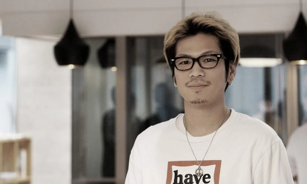 Από άστεγος στο Τόκιο σε υψηλόμισθος διευθυντής σε εταιρία